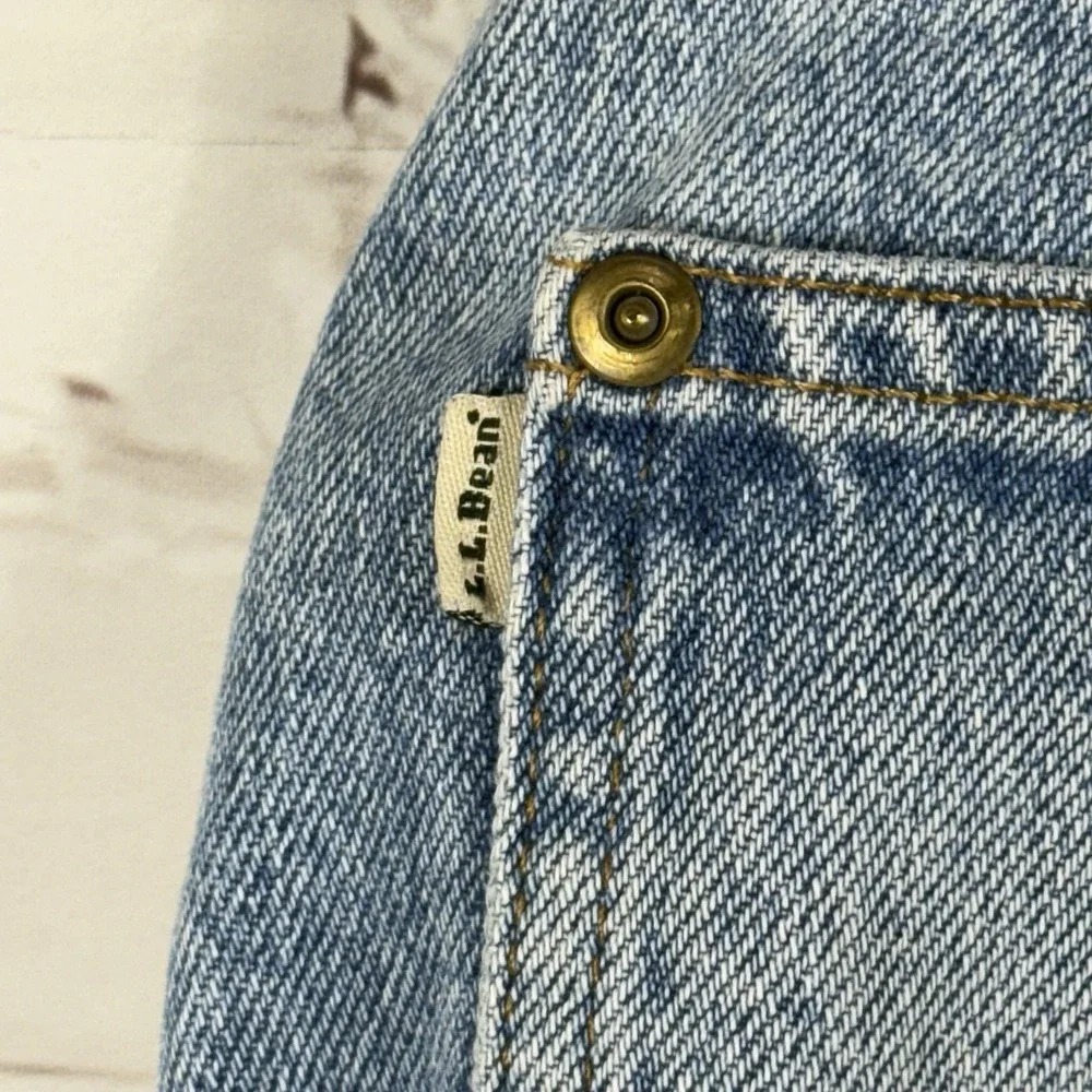 LL‎ Bean Jeans Men's 36x29 Light Blue Double L Relaxed Fit Straight Leg